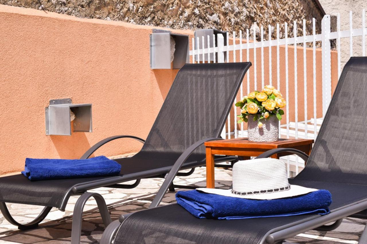 Kuca Za Odmor Antic - Holiday House Antic Novi Vinodolski Buitenkant foto