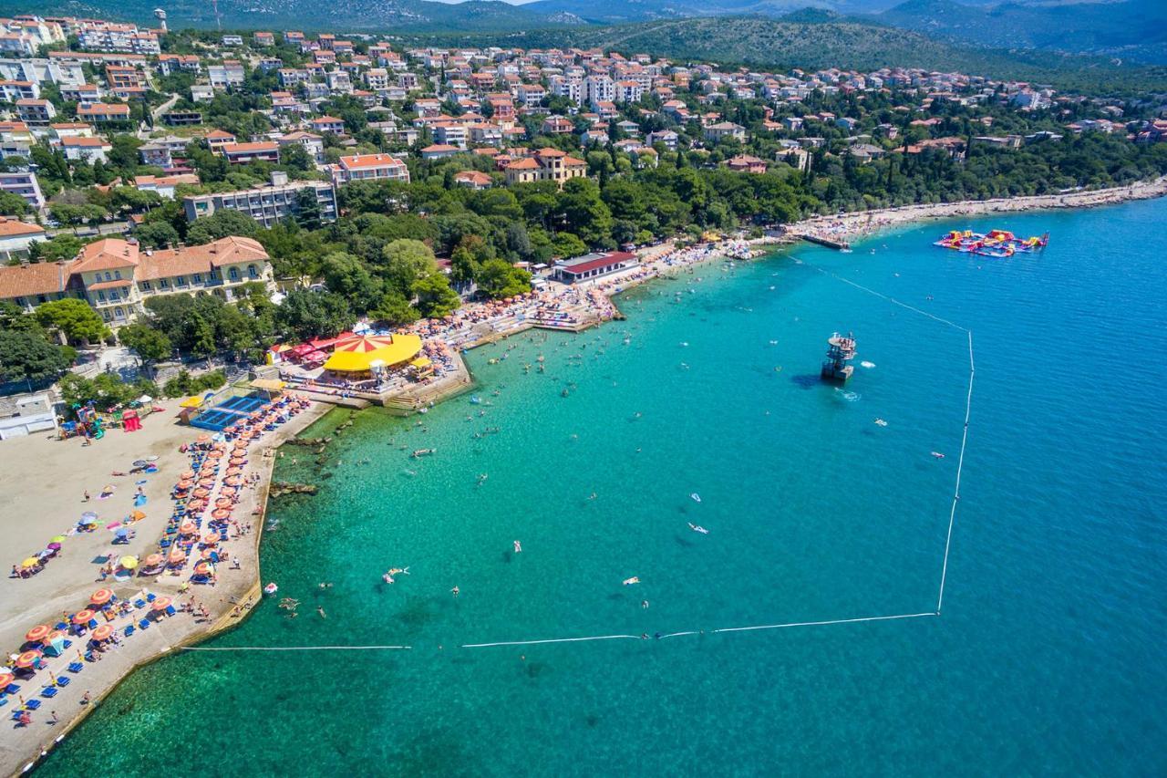 Kuca Za Odmor Antic - Holiday House Antic Novi Vinodolski Buitenkant foto