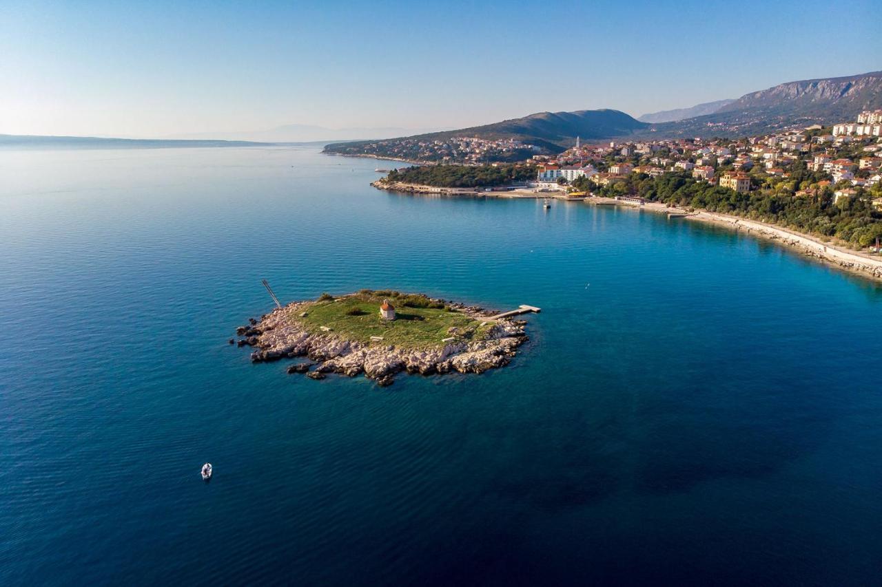 Kuca Za Odmor Antic - Holiday House Antic Novi Vinodolski Buitenkant foto