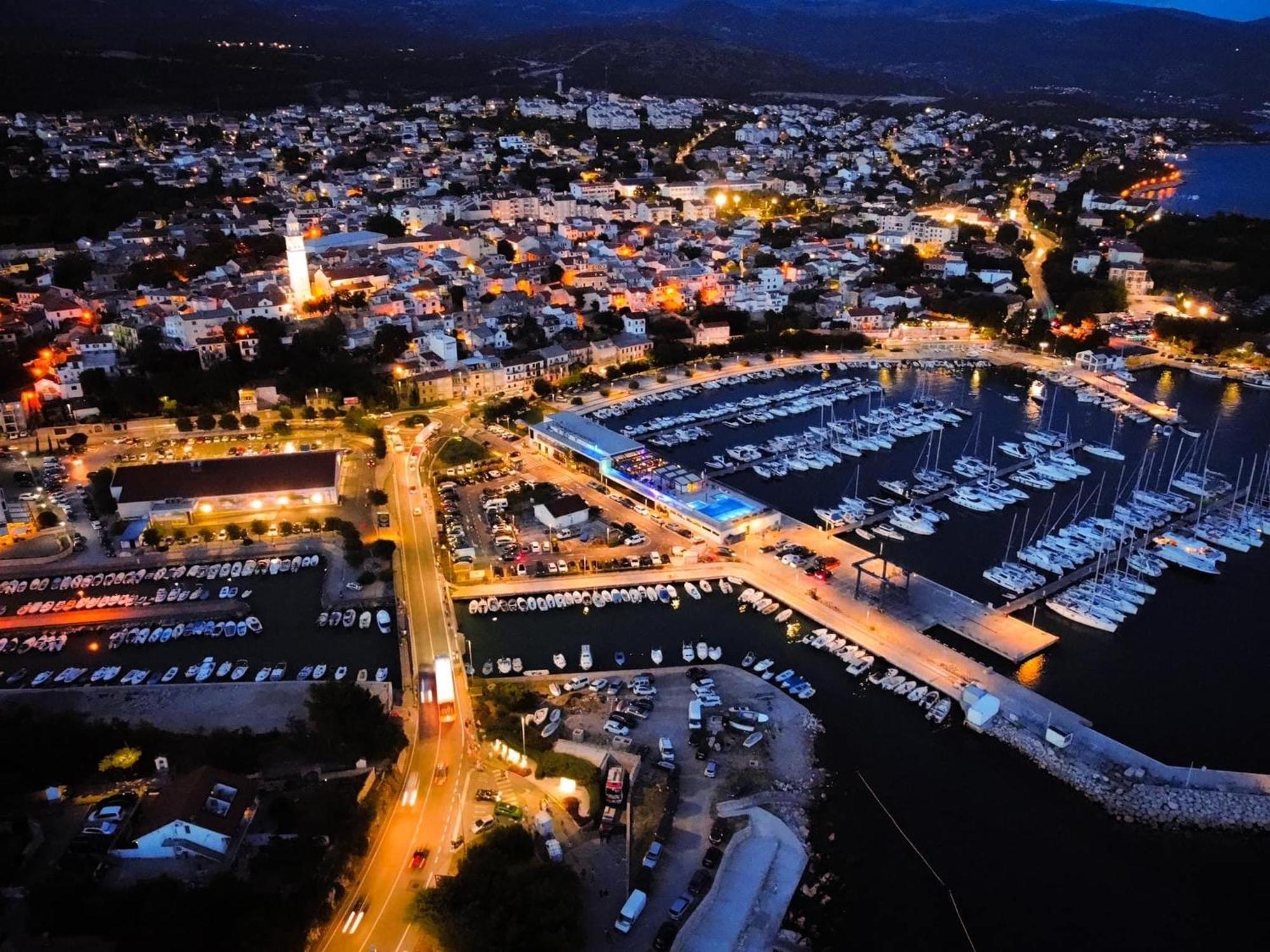Kuca Za Odmor Antic - Holiday House Antic Novi Vinodolski Buitenkant foto